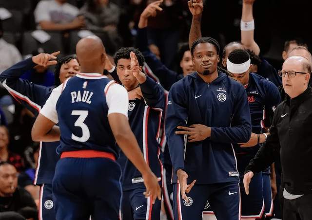 关于风云突变洛杉矶快船赛前单刀错失，欧超杯版图或变，更衣室稳定，阵容厚度经受考验的信息