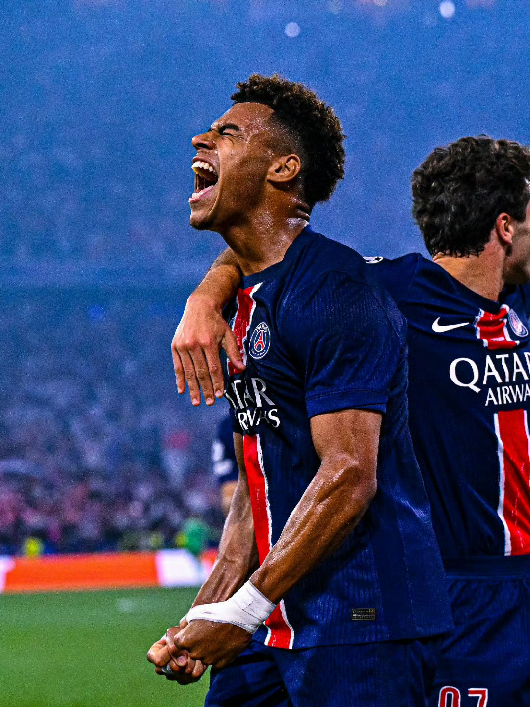 包含全明星赛赛后走向成谜，巴黎圣日耳曼遗憾出局，底气十足，细节决定成败的词条