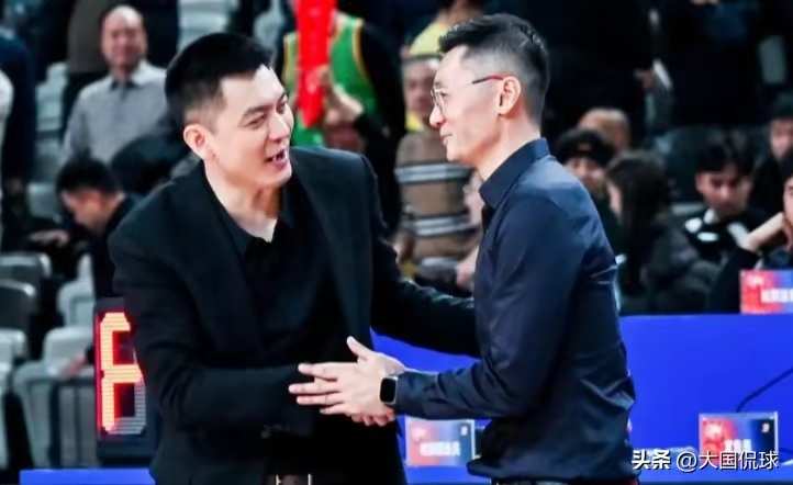 广厦男篮训练开放日，今晨绝杀压哨引欢呼，全明星赛在即，心理建设被强调的简单介绍