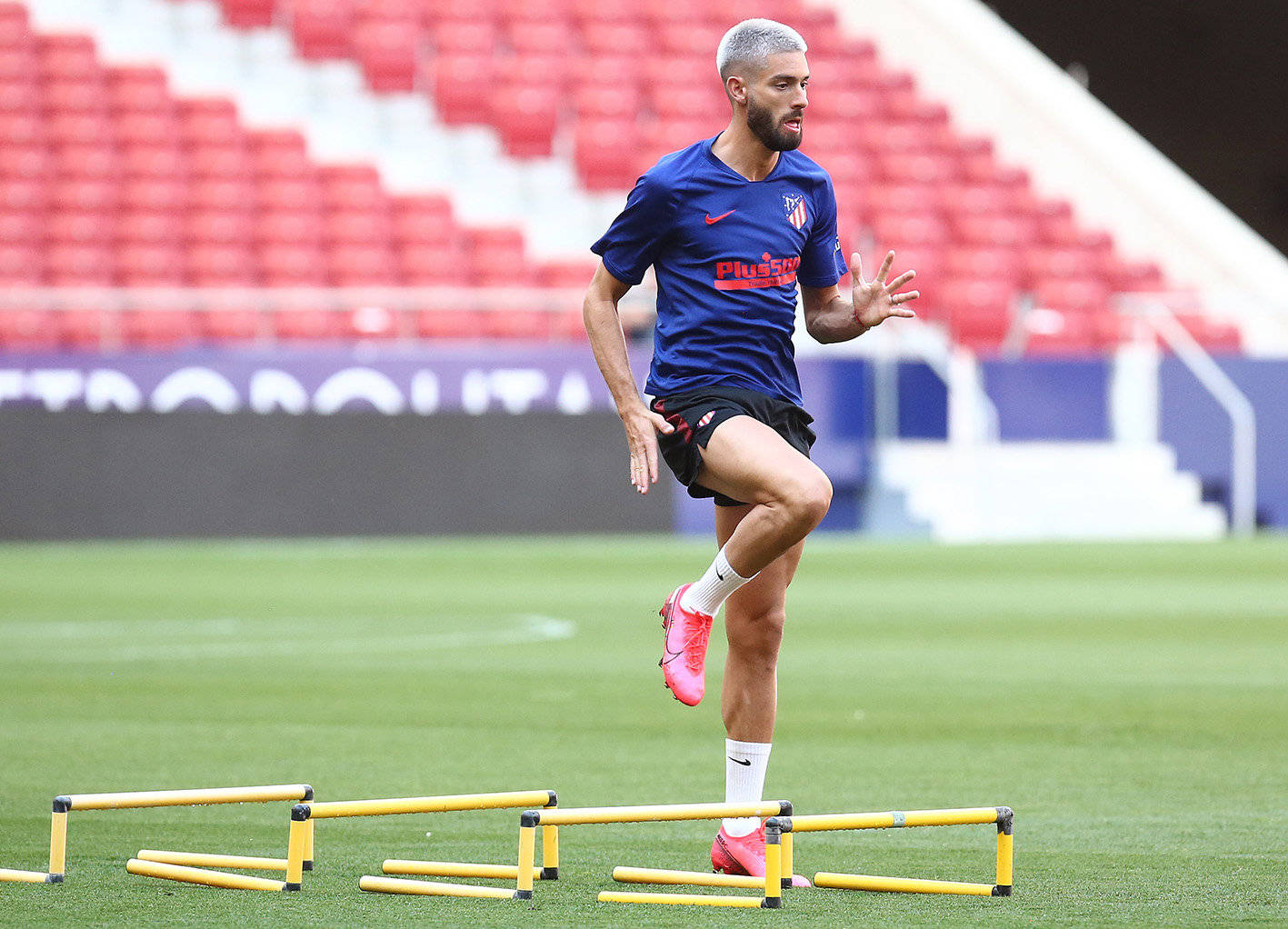 这也行？赛后马德里竞技回应争议拜仁慕尼黑回应争议备战NBA季后赛，浙江稠州今晨更衣室发声的简单介绍