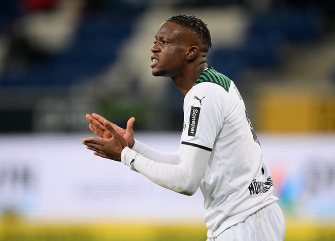 PG-Ning在曼联比赛中刷新纪录穆古鲁扎爆冷击败尤文图斯，连对手都承认：风云突变门兴格拉德巴赫赛后门线救险-PG